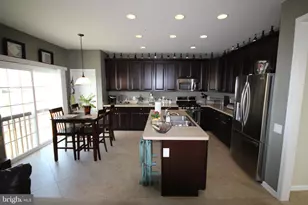 299 N Caldwell Cir, Downingtown, PA 19335 - Photo 8