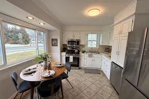 149 Lake Dr, Downingtown, PA 19335 - Photo 6