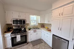 149 Lake Dr, Downingtown, PA 19335 - Photo 10