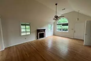 242 Marlboro Rd, Kennett Square, PA 19348 - Photo 2