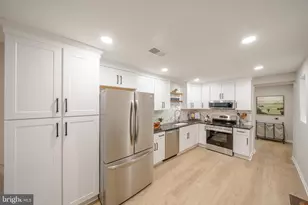 327 N Darlington St, West Chester, PA 19380 - Photo 4