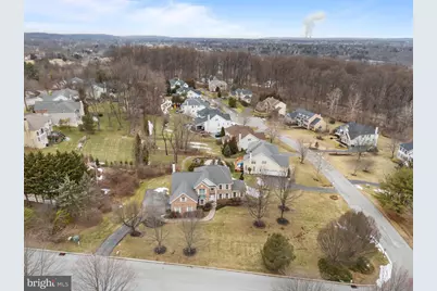 325 Shelbourne Lane, Phoenixville, PA 19460 - Photo 4