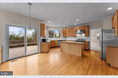 325 Shelbourne Lane, Phoenixville, PA 19460 - Photo 20