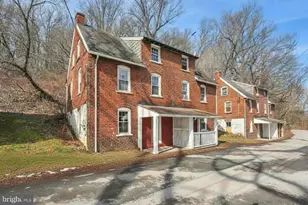 1410 Brick Row, Coatesville, PA 19320 - Photo 2