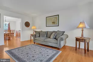 119 Dennis Ln, Phoenixville, PA 19460 - Photo 6