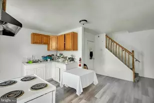 207 Union Ave, Coatesville, PA 19320 - Photo 6