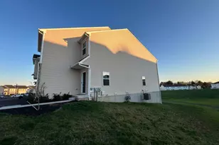 56 Painters Wy, Pottstown, PA 19465 - Photo 2