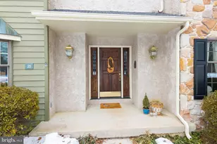 21 Lexington Mnr, Glenmoore, PA 19343 - Photo 2