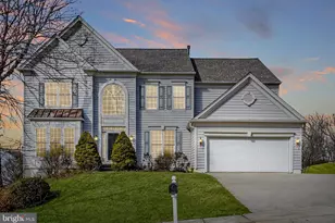 184 Magnolia Dr, Chester Springs, PA 19425 - Photo 2