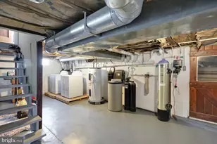 757 N Manor Rd, Elverson, PA 19520 - Photo 20