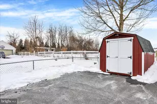 757 N Manor Rd, Elverson, PA 19520 - Photo 22