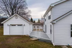 215 Hopewell Rd, Elverson, PA 19520 - Photo 6