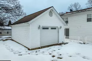 215 Hopewell Rd, Elverson, PA 19520 - Photo 8