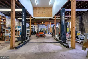 215 Hopewell Rd, Elverson, PA 19520 - Photo 24