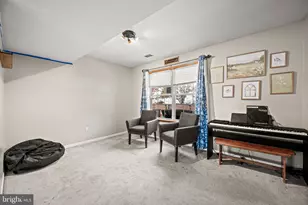 1221 Rhode Island Ln, Downingtown, PA 19335 - Photo 6