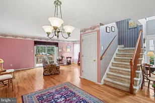 1706 Coventry Pointe Ln, Pottstown, PA 19465 - Photo 4