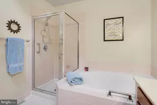 1706 Coventry Pointe Ln, Pottstown, PA 19465 - Photo 18