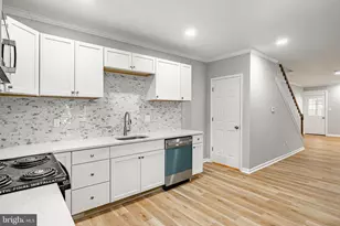 313 S 1st Ave, Coatesville, PA 19320 - Photo 6