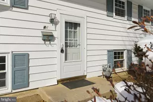 405 Sunset Dr, Downingtown, PA 19335 - Photo 4