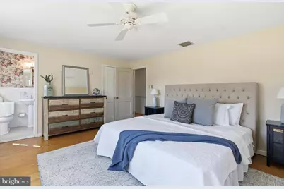 1329 Sugartown Road, Berwyn, PA 19312 - Photo 22