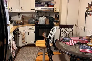 44 Townview Dr, West Grove, PA 19390 - Photo 2