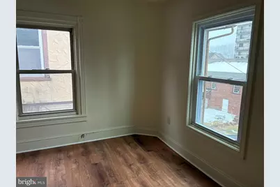 330 E Chestnut Street, Coatesville, PA 19320 - Photo 6