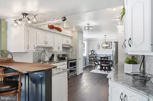 102 Gloucester Ct, Downingtown, PA 19335 - Photo 16