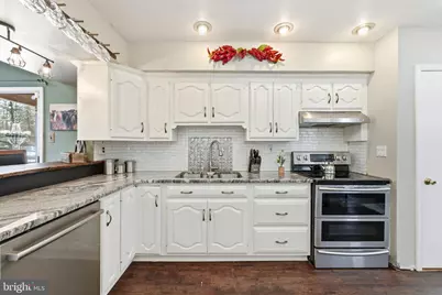 102 Gloucester Court, Downingtown, PA 19335 - Photo 14