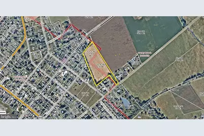 390 Chestnut Street, Honey Brook, PA 19344 - Photo 2