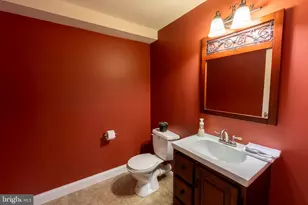 109 Ponds View Dr, Oxford, PA 19363 - Photo 52