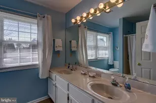 19 Ponds End Dr, Downingtown, PA 19335 - Photo 32