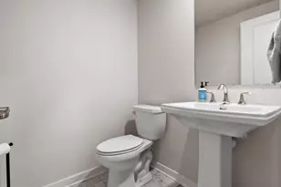 729 Hunsberger Rd, Spring City, PA 19475 - Photo 34