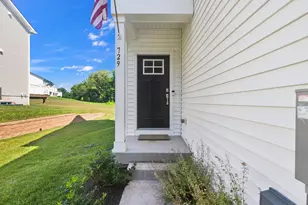 729 Hunsberger Rd, Spring City, PA 19475 - Photo 2