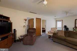 166 Rosehill Ave, West Grove, PA 19390 - Photo 18