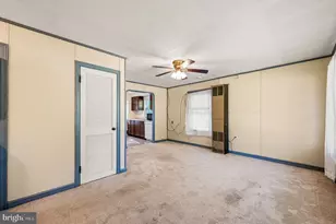 10 W Summit Ave, Oxford, PA 19363 - Photo 28