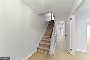 11 Algonquin Ct, Chesterbrook, PA 19087 - Photo 2