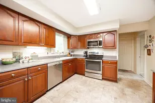 1308 S Tulip Dr, West Chester, PA 19380 - Photo 10