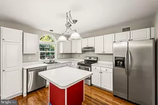 2408 Mallard Ln, Downingtown, PA 19335 - Photo 6