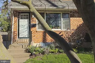 203 E Rosedale Ave, West Chester, PA 19382 - Photo 2