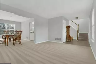 258 Thornridge Dr, Thorndale, PA 19372 - Photo 4