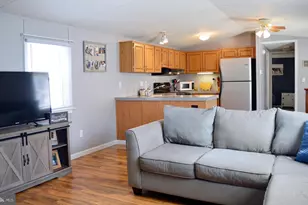 270 W Uwchlan Ave, Downingtown, PA 19335 - Photo 8