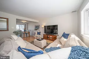 36 Sunset Dr, Paoli, PA 19301 - Photo 8