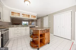 344 Brigade Ct, Chesterbrook, PA 19087 - Photo 8