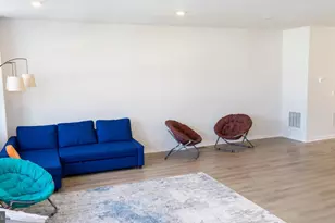 135 Four Leaf Dr, Downingtown, PA 19335 - Photo 12