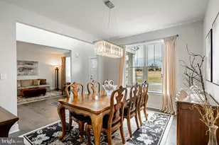 132 Violet Wy, Spring City, PA 19475 - Photo 6