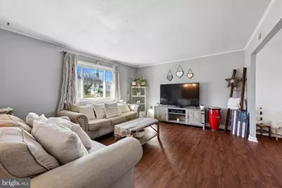 210 Valley Green Drive, Coatesville, PA 19320 - Photo 4