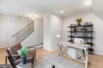 609 Burcham Street, Phoenixville, PA 19460 - Photo 4