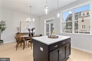 609 Burcham St, Phoenixville, PA 19460 - Photo 12