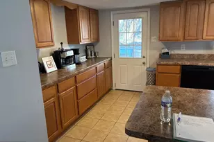 341 Emmett St, Phoenixville, PA 19460 - Photo 6