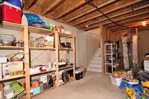 278 Flagstone Rd, Chester Springs, PA 19425 - Photo 14